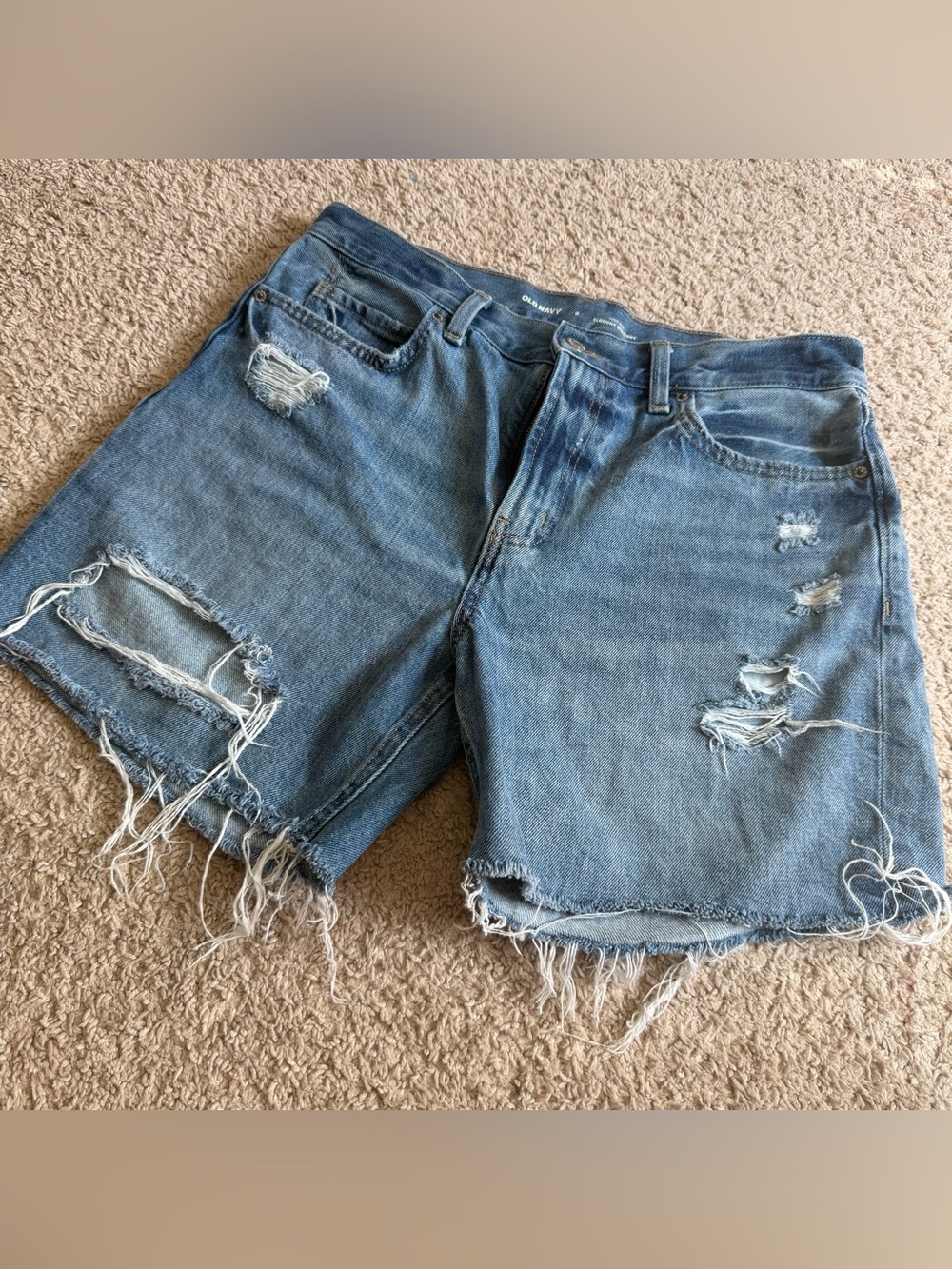 Old Navy High-Rise Slouchy Straight Distressed Denim Shorts Size 8